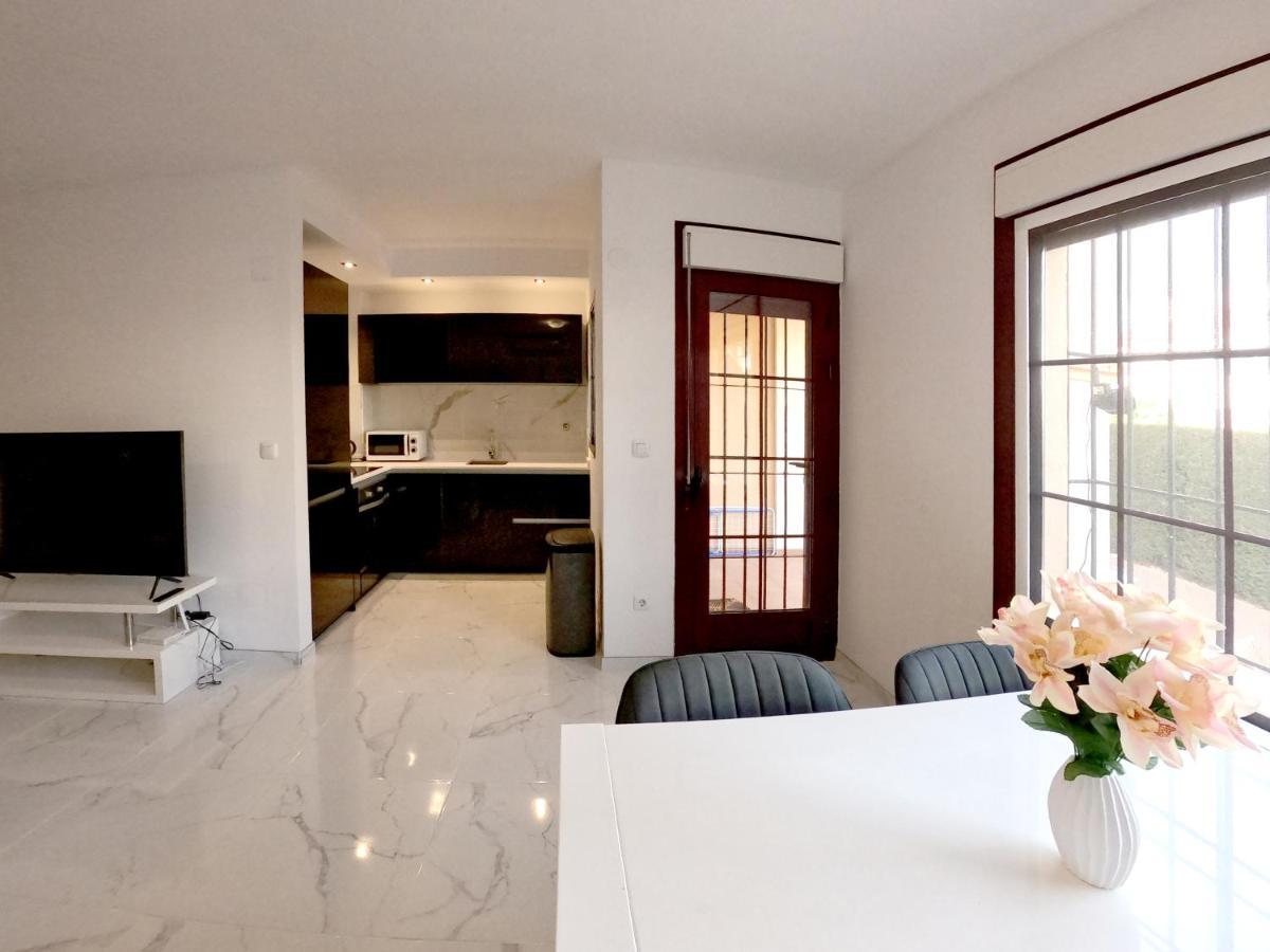 Club Salino 37 Lägenhet Torrevieja Exteriör bild